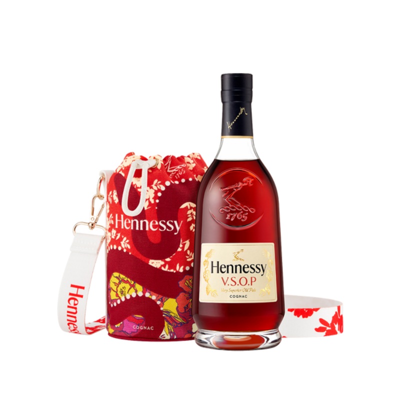 Hennessy VSOP 2025 Lunar New Year Bucket Bag Cognac | 700ML